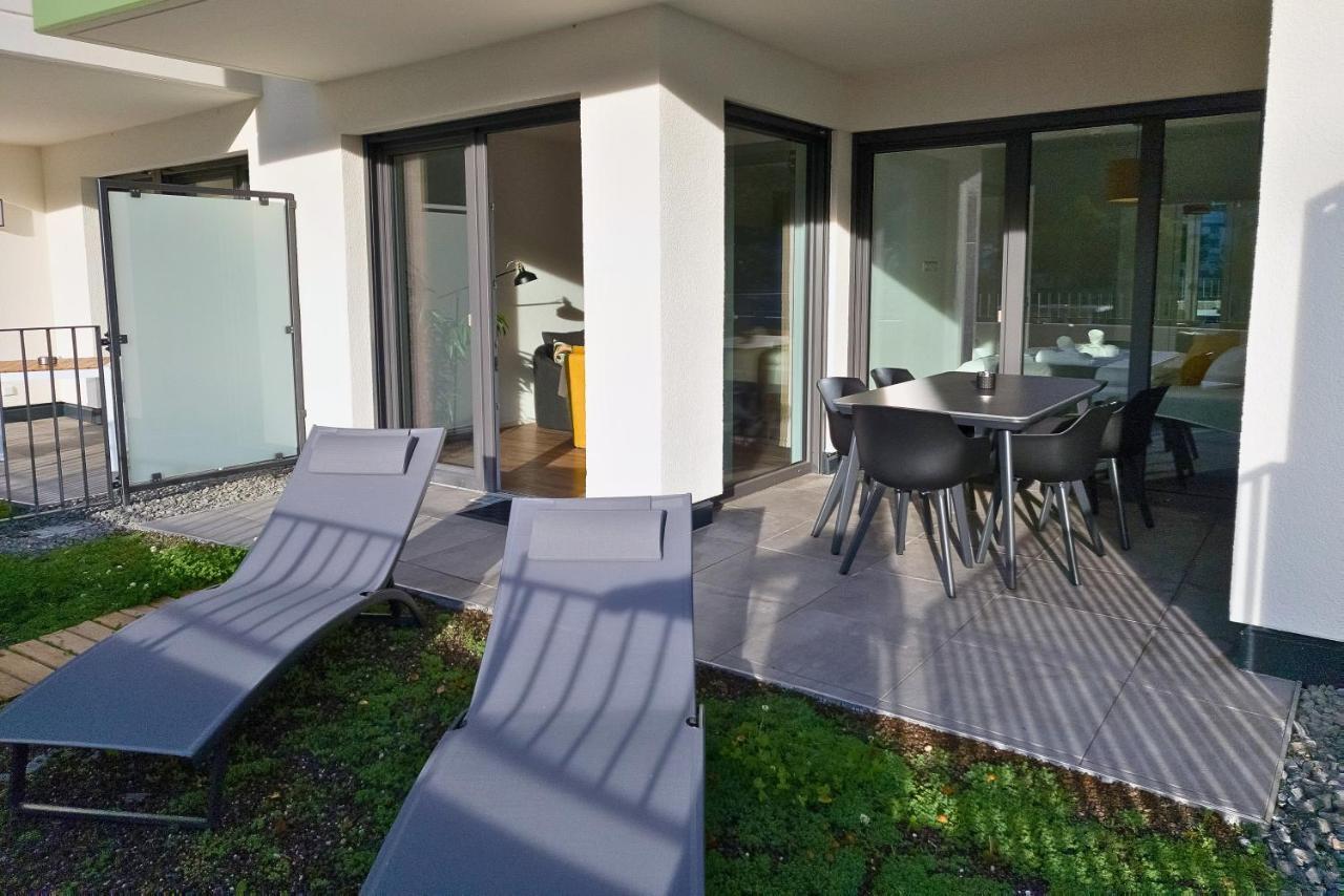 Vivamosel: Appartement Mit Mosel & Burgblick - Balkon - Parken - Aufzug - Fahrradraum كوتشيم المظهر الخارجي الصورة